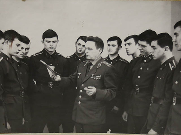 п-к Близоруков Б.Л. с курсантами.