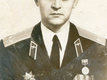 Командир 703 УАП п/п-к Правдивец Александр Николаевич.