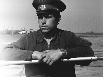 Степанов Сергей.