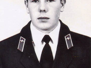 Игнатьев Николай.