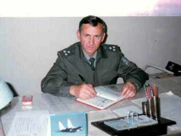 П-к Сподарко Б.С. 1997г. Львов. Нач. отдела боевой подготовки 14 АвК.