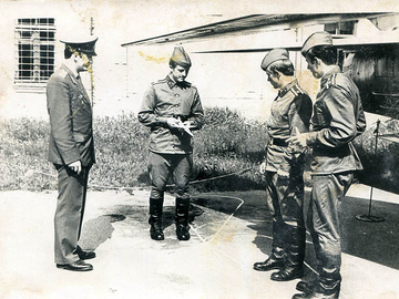 летная группа Бречко, 1980 г. к-ты Колубелов А.В., Бронников В.Н., Крайнов М.В.(выпуск 1981 г.)