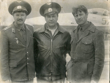 п-к Душин Г.И., п-к Коваль Н.Л., и м-р Шеремет В.П., июнь 1994 г.