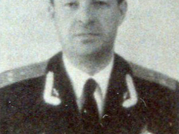Трусов Николай Павлович, инструктор 1941-1943 годы, Заслуженный летчик-испытатель СССР, полковник.