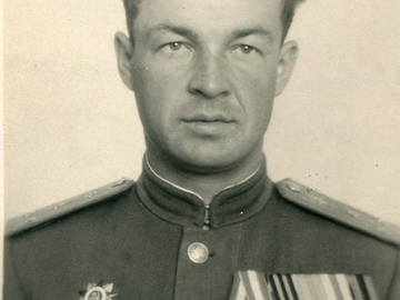 ст.л-т Трусов Николай Павлович.