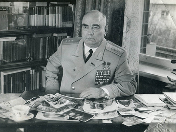 Дважды ГСС генерал-полковник Лавриненков В.Д.