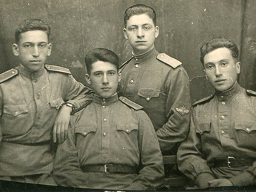 Липский С., Верьянский З.А., Левицкий Д.С., Таус Г.Н., Старо-Минская, 1944 г.