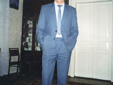 Гвоздев, 60 лет.