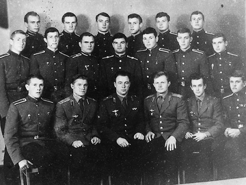 Осталось 3 человека - Лукашик, Периг и Рудецкий..