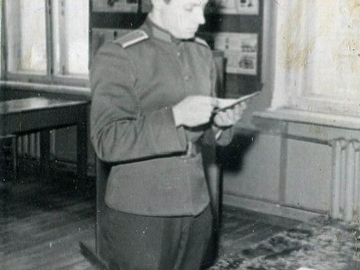 к-т Мамонько сдает госэкзамен.