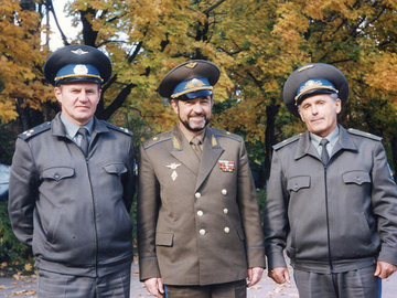 п-к Сидоров Ю.Д., генерал-майор Винниченко В.М., генерал-майор Кузюбердин В.Р.