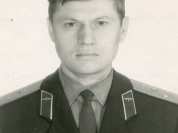 ст. л-т Таяновский Николай Петрович.

