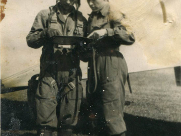 Городня, Як-11 1956  курсанты Королев В.Н., Марценюк А.Л., инструктор ст. л-т Зубков Н.П.