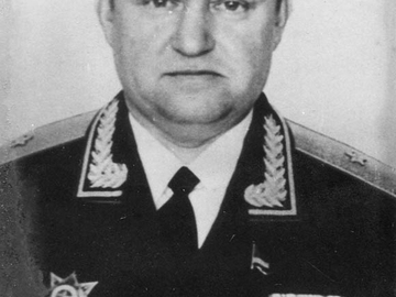 генерал-майор Гусев Николай Иванович.