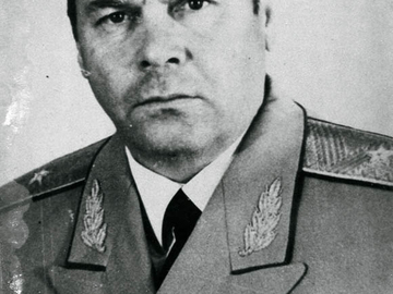 генерал-майор Шапкин Ким Владимирович.